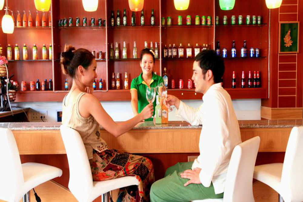 Forest Patong Hotel Exterior foto